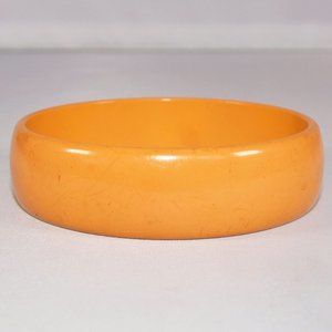 Vintage Bakelite Butterscotch Bangle